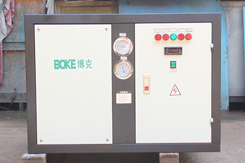 為什么工業(yè)冷水機(jī)會(huì)出現(xiàn)跑油現(xiàn)象？